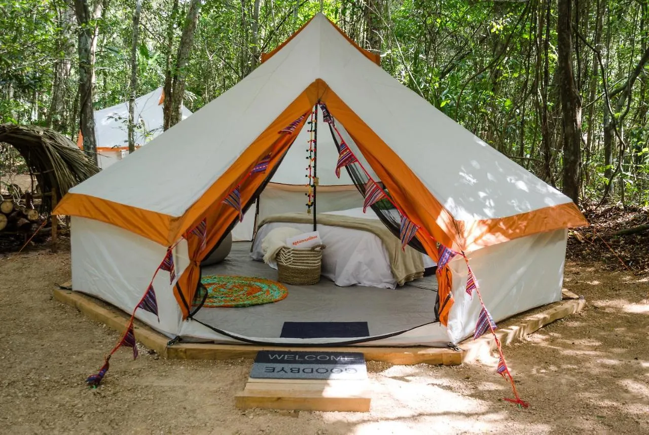 Rotamundos Mama Loomm Hotel Playa del Carmen Luxury tent