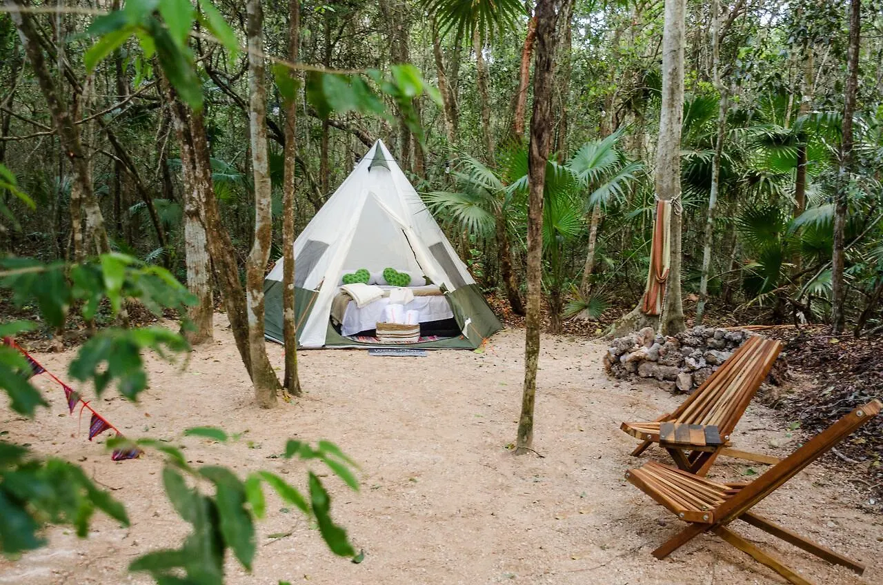 Rotamundos Mama Loomm Hotel Playa del Carmen Luxury tent